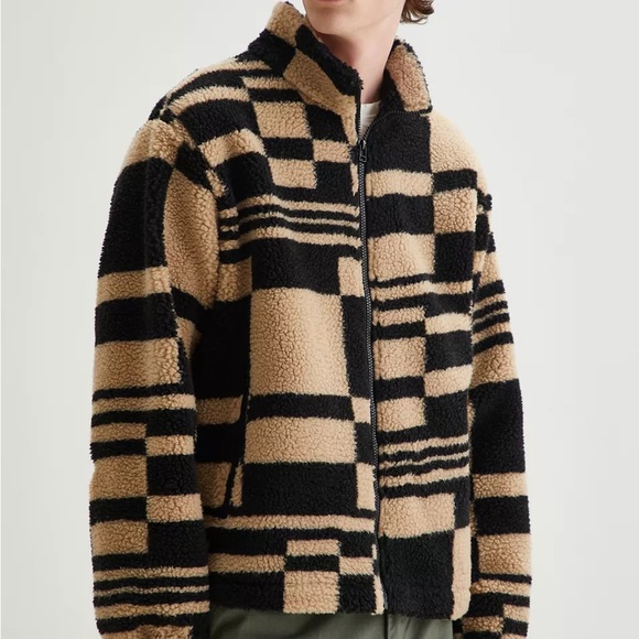 Urban Outfitters Sherpa Zip Jacket NWT Size S - Picture 2 of 8